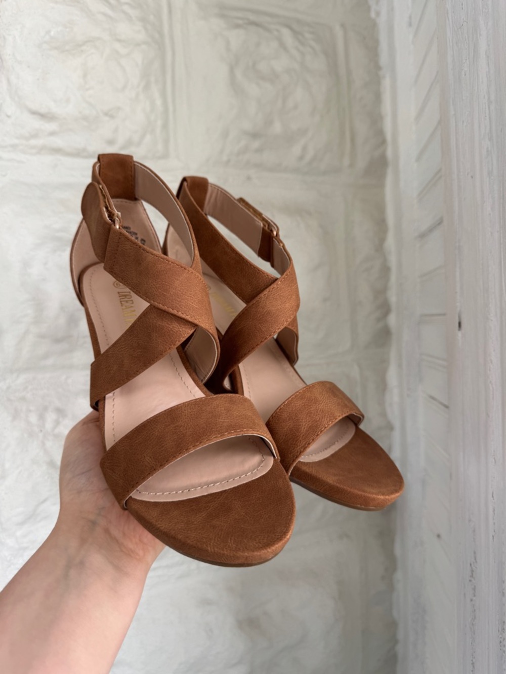 Dream Pairs Tan Crisscross Block Heel Sandals